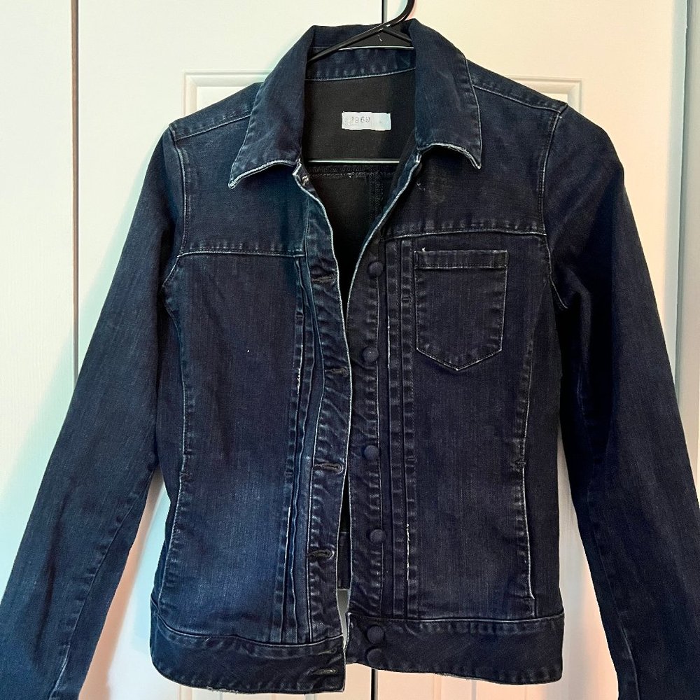 GAP 1969 Collection Women's Size Small Button Weathered Denim Jacket